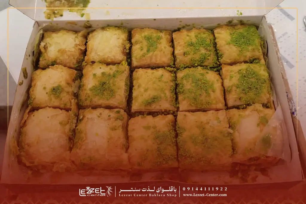 ترفندهای خرید باقلوا استانبولی اصل